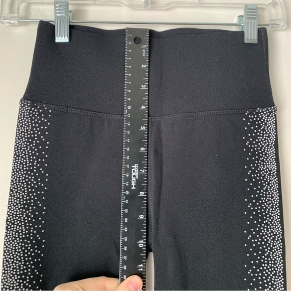 Fabletics High-Waisted Sculptknit Reflective Gym Black Leggings Womens XS - Picture 6 of 11